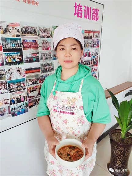  西安燕子月嫂，輔食添加培訓，輔食展示