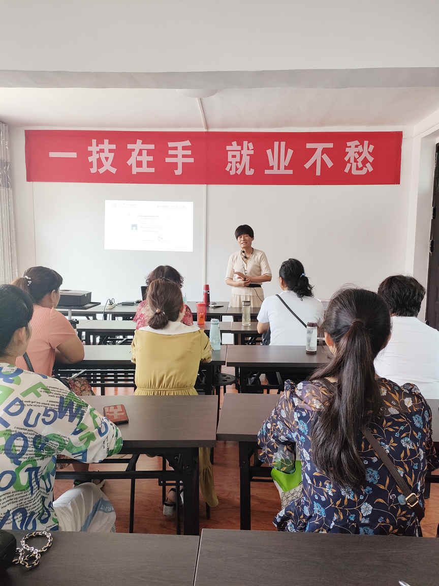 西安燕子月嫂大荔月嫂培訓(xùn)班